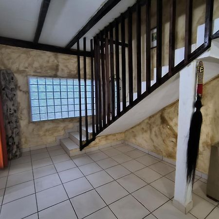 La Villa Lou, Musee Des Arts Grand Batangua クリビ エクステリア 写真