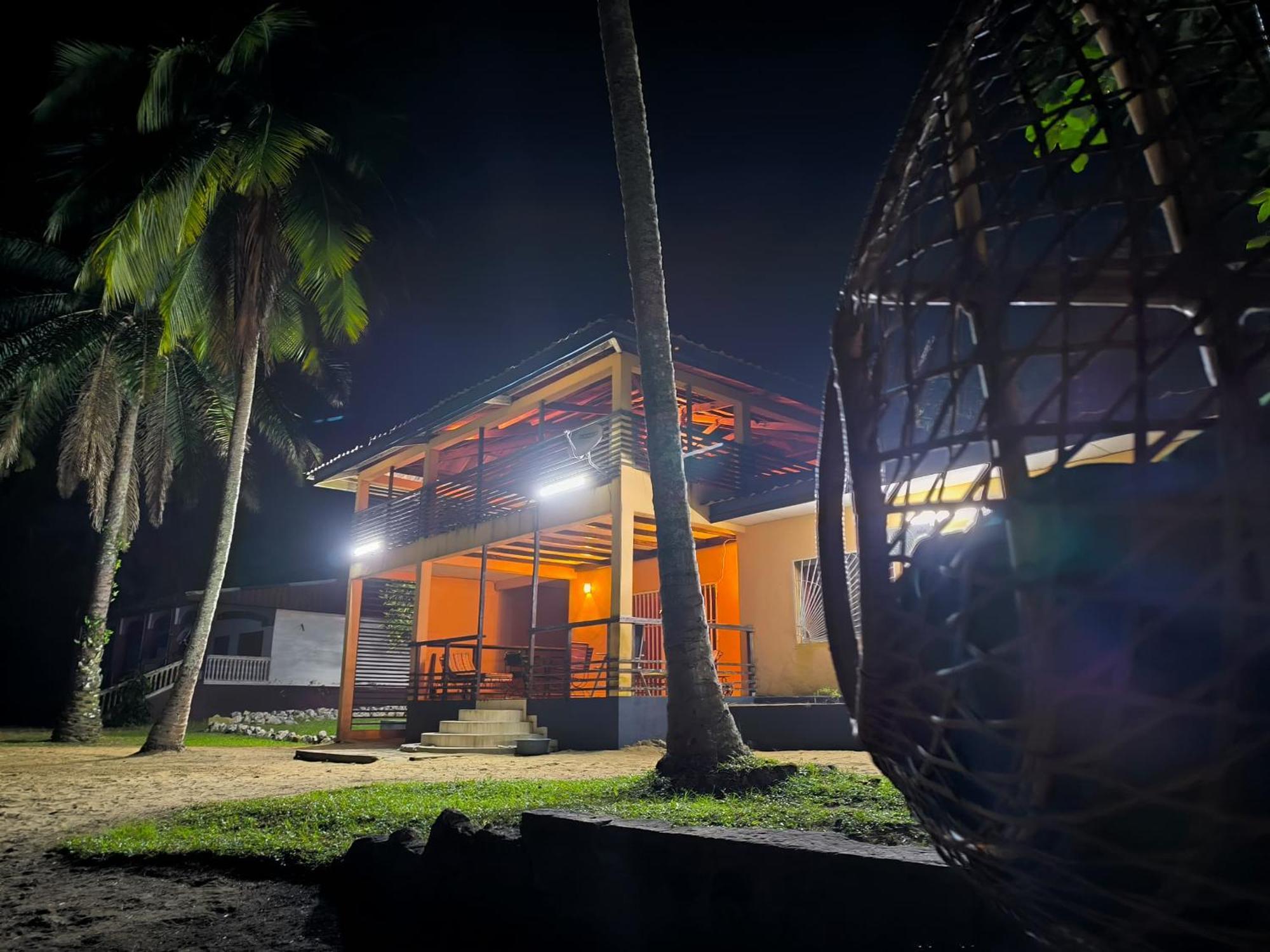 La Villa Lou, Musee Des Arts Grand Batangua クリビ エクステリア 写真